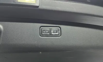 Genesis GV70 2022, 67383 км, за 26158.92 USD - фото 20