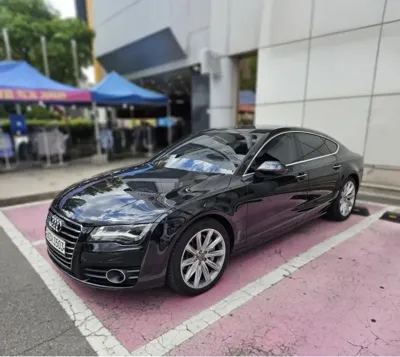 Audi A7 2015, 151467 км, за 6544.16 USD