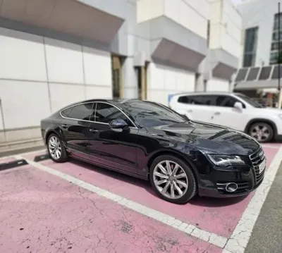 Audi A7 2015, 151467 км, за 6544.16 USD