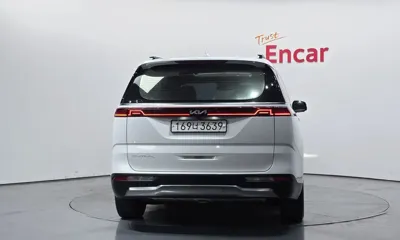 Kia Canival 2022, 45852 км, за 18006.88 USD - фото 4