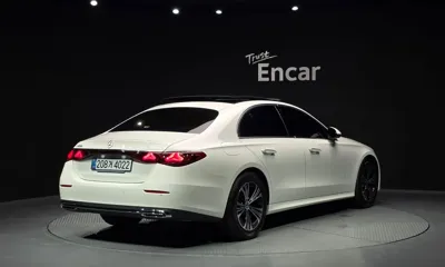 Mercedes-Benz E-Class 2025, 1787 км, за 42846.89 USD