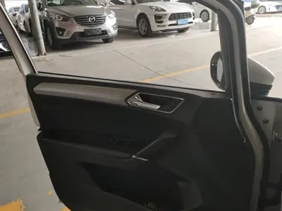 Volkswagen Touran 2017, 78300 км, за 7348.45 USD - фото 7