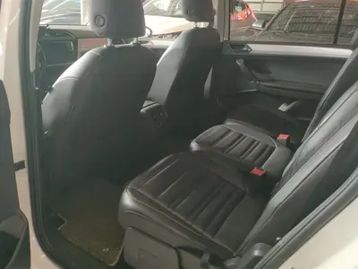 Volkswagen Touran 2017, 78300 км, за 7348.45 USD - фото 11