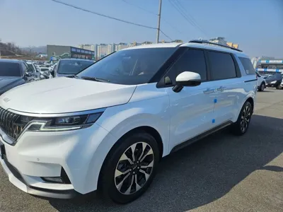 Kia Canival 2023, 100398 км, за 14496.52 USD