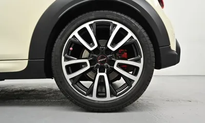MINI Cooper 2023, 65948 км, за 15097.81 USD