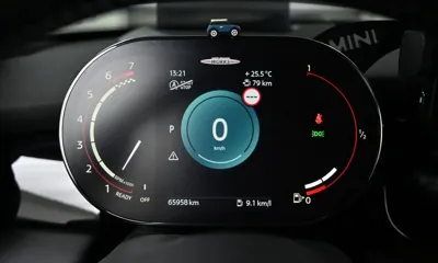 MINI Cooper 2023, 65948 км, за 15097.81 USD - фото 7