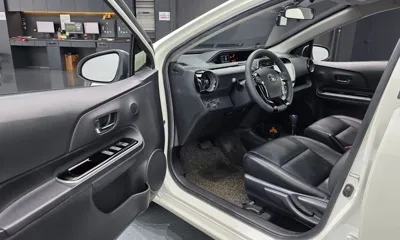Toyota Prius 2019, 48234 км, за 10510.32 USD - фото 10