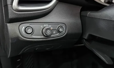 ChevroletGMDaewoo Trax 2019, 87689 км, за 6248.36 USD - фото 16