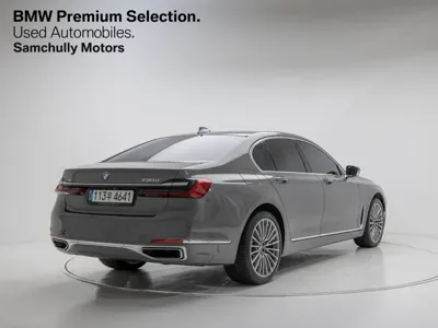 BMW 7-Series 2022, 84294 км, за 39083.01 USD
