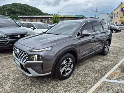 Hyundai Santafe 2021, 28346 км, за 17304.2 USD