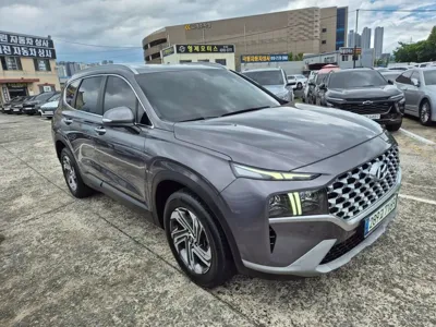 Hyundai Santafe 2021, 28346 км, за 17304.2 USD
