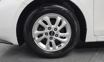 Kia K3 2019, 174929 км, за 3776.78 USD