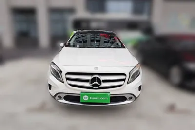 Mercedes-Benz GLA 2016, 100700 км, за 7214 USD