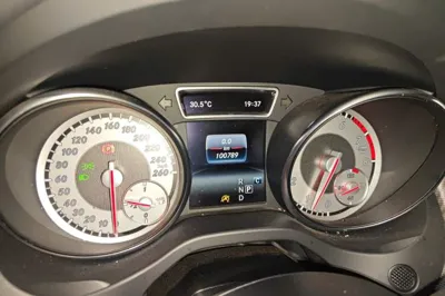Mercedes-Benz GLA 2016, 100700 км, за 7214 USD - фото 12