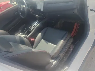 Honda Vezel 2018, 53900 км, за 7363.2 USD - фото 8