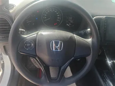 Honda Vezel 2018, 53900 км, за 7363.2 USD - фото 15