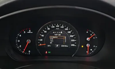 Kia Sorento 2016, 122218 км, за 8919.72 USD - фото 8