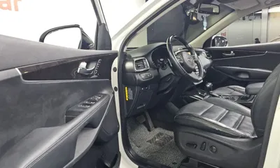 Kia Sorento 2016, 122218 км, за 8919.72 USD - фото 10