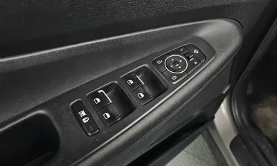 Hyundai Santafe 2019, 65116 км, за 12877.43 USD - фото 17