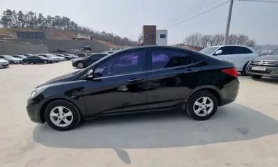 Hyundai Accent 2014, 172800 км, за 1625.17 USD