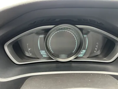 Volvo V40 2014, 199200 км, за 6368 USD - фото 15