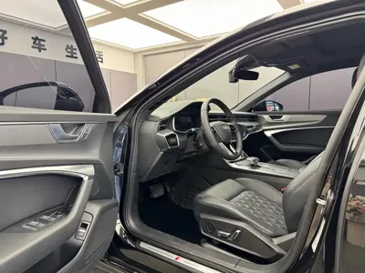 Audi A6L 2025, 2000 км, за 33430.78 USD