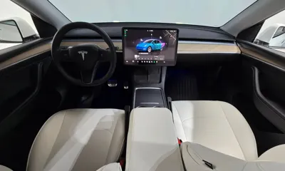 Tesla Model Y 2023, 26428 км, за 27296.43 USD - фото 7