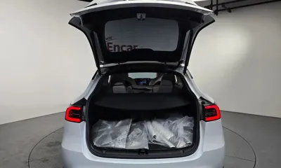 Tesla Model Y 2023, 26428 км, за 27296.43 USD - фото 19