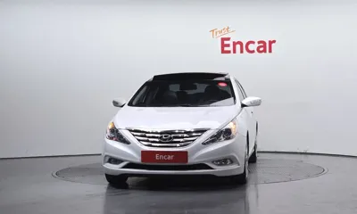 Hyundai Sonata 2011, 147304 км, за 2565.12 USD