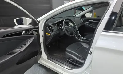 Hyundai Sonata 2011, 147304 км, за 2565.12 USD - фото 10