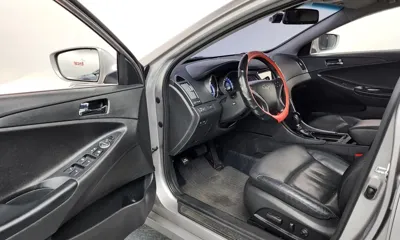 Hyundai Sonata 2013, 63575 км, за 4680.49 USD - фото 10