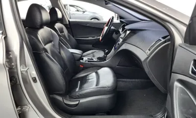 Hyundai Sonata 2013, 63575 км, за 4680.49 USD - фото 26
