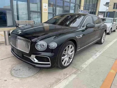 Bentley Flying Spur 2020, 23000 км, за 277805.09 USD
