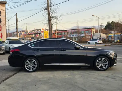 Genesis G80 2018, 127000 км, за 9778.66 USD