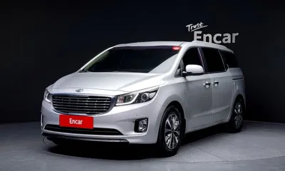 Kia Canival · 2015 год