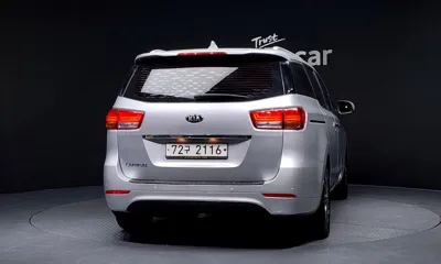 Kia Canival 2015, 130143 км, за 5320.54 USD