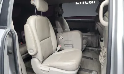 Kia Canival 2015, 130143 км, за 5320.54 USD - фото 12