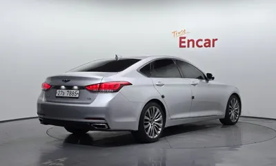 Hyundai Genesis 2014, 46062 км, за 10994.02 USD