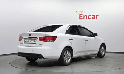 Kia Porte 2013, 68165 км, за 2275.24 USD