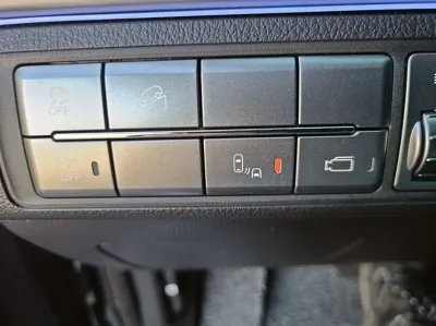 KG_Mobility_Ssangyong Rexton 2019, 110789 км, за 10378.11 USD - фото 14