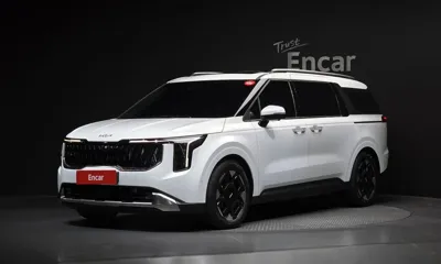 Kia Canival · 2025 год