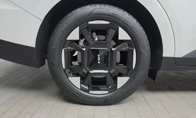 Kia Canival 2025, 10296 км, за 27296.43 USD