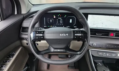 Kia Canival 2025, 10296 км, за 27296.43 USD - фото 15