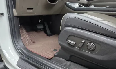 Kia Canival 2025, 10296 км, за 27296.43 USD - фото 29
