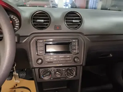 Volkswagen Jetta 2016, 35200 км, за 3178.28 USD - фото 9