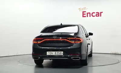 Hyundai Grandeur 2018, 55941 км, за 9246.59 USD