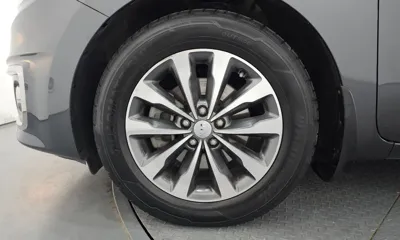 Kia Canival 2017, 156858 км, за 5448.34 USD