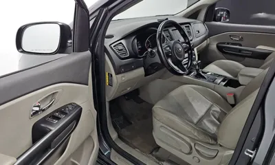 Kia Canival 2017, 156858 км, за 5448.34 USD - фото 10