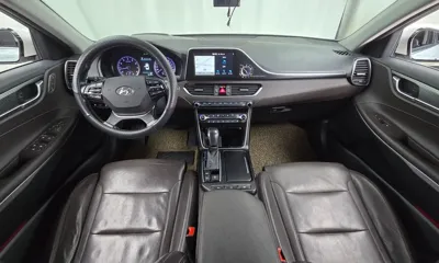 Hyundai Grandeur 2018, 254124 км, за 5854.01 USD - фото 7
