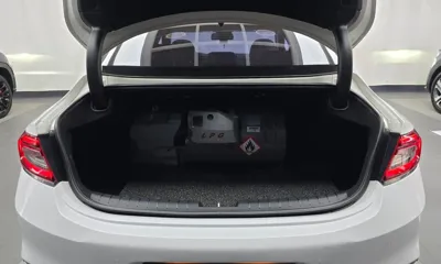 Hyundai Grandeur 2018, 254124 км, за 5854.01 USD - фото 20